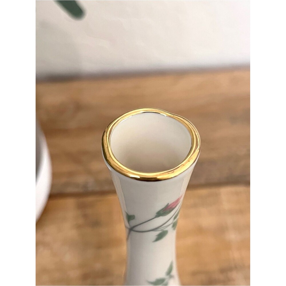 Vintage Lenox Rose Manor Fine Ivory China Bud Vase Gold Trim - Picture 3 of 5